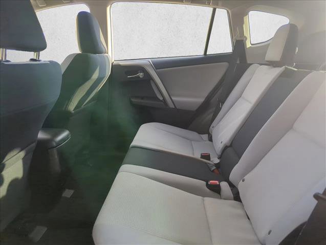 Used 2018 Toyota RAV4 XLE image 13