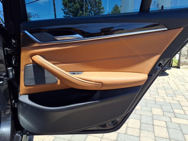 Used 2018 BMW 540i RWD image 25