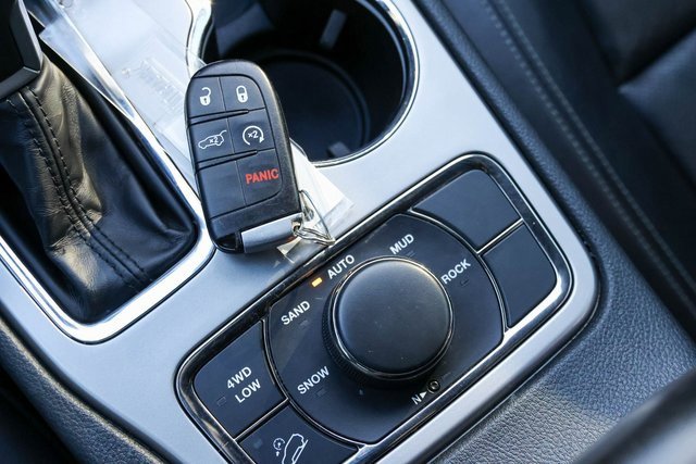 Used 2021 Jeep Grand Cherokee Limited w/ Quick Order Package 2GK 80th image 25