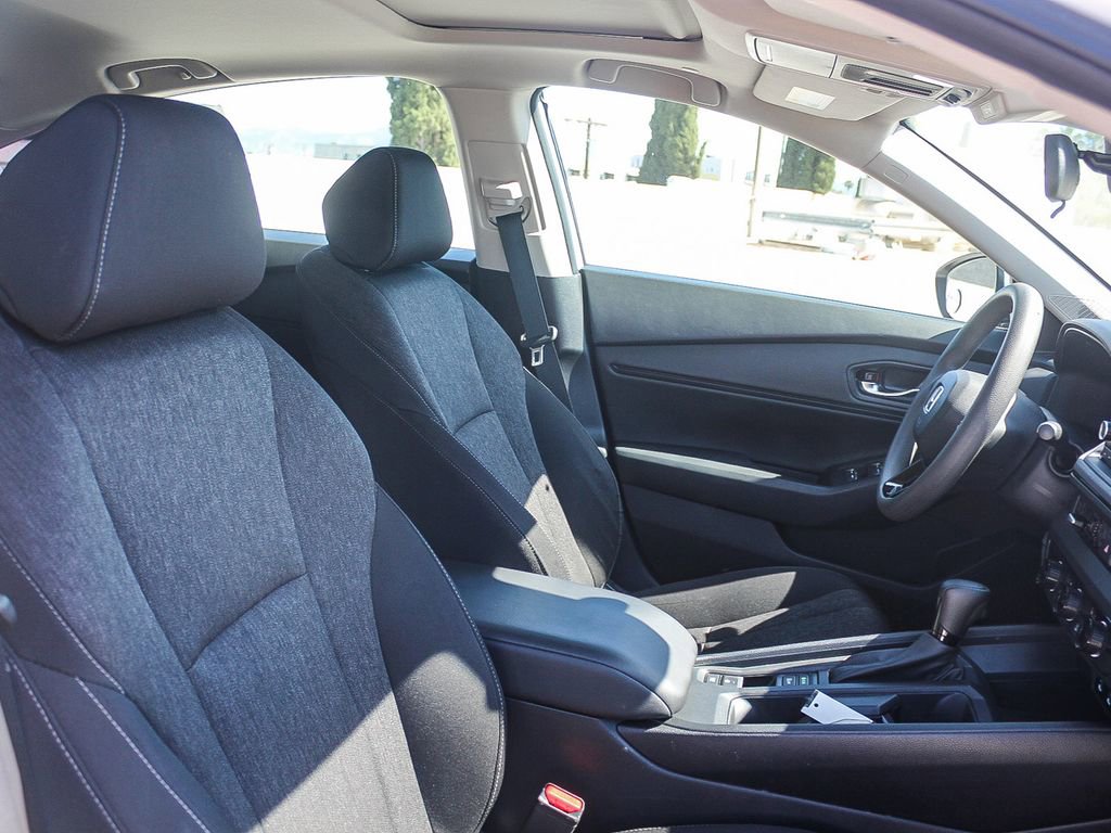 Certified 2023 Honda Accord EX image 17