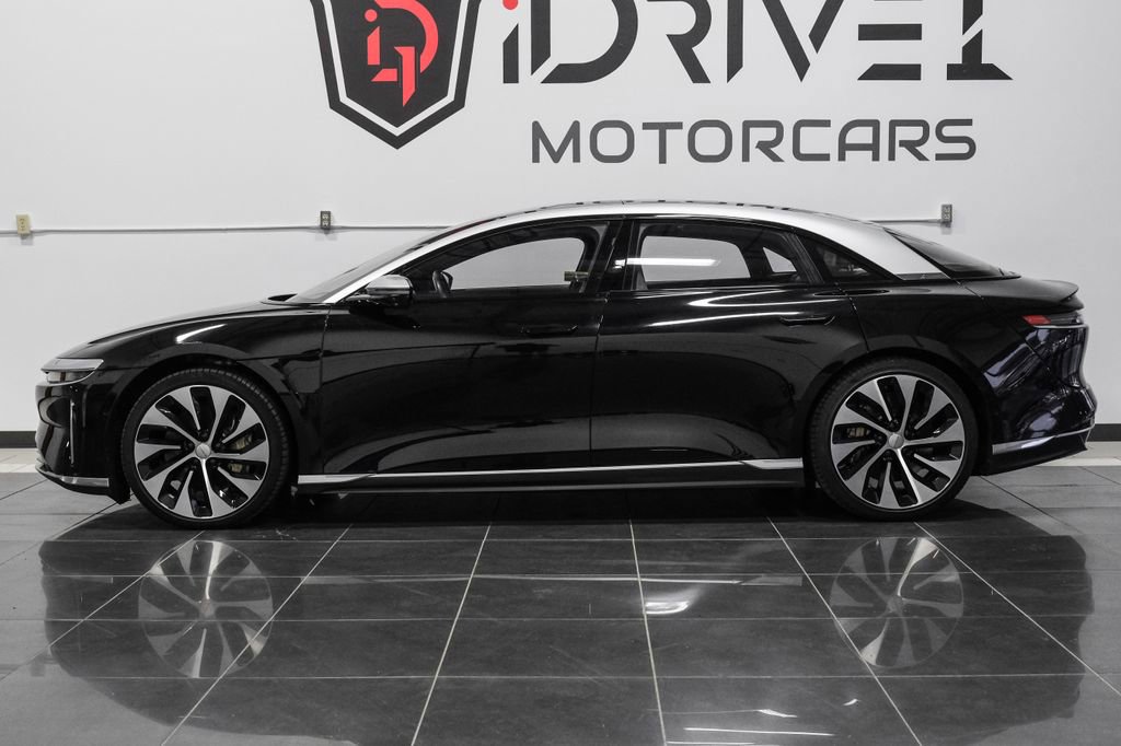 Used 2022 Lucid Air Grand Touring image 17