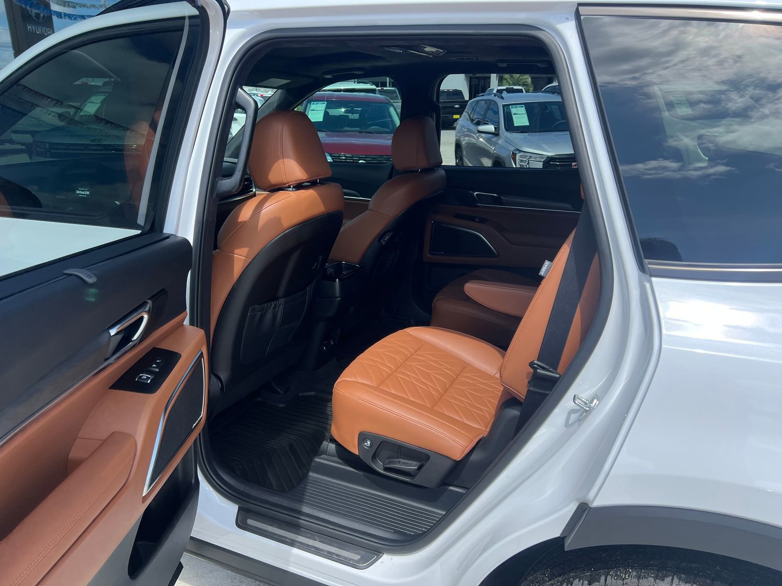 Used 2025 Kia Telluride SX Prestige X-Line AWD/4WD image 11