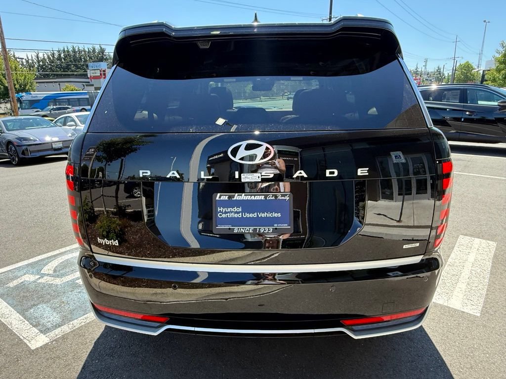 Certified 2026 Hyundai Palisade Calligraphy AWD/4WD image 4