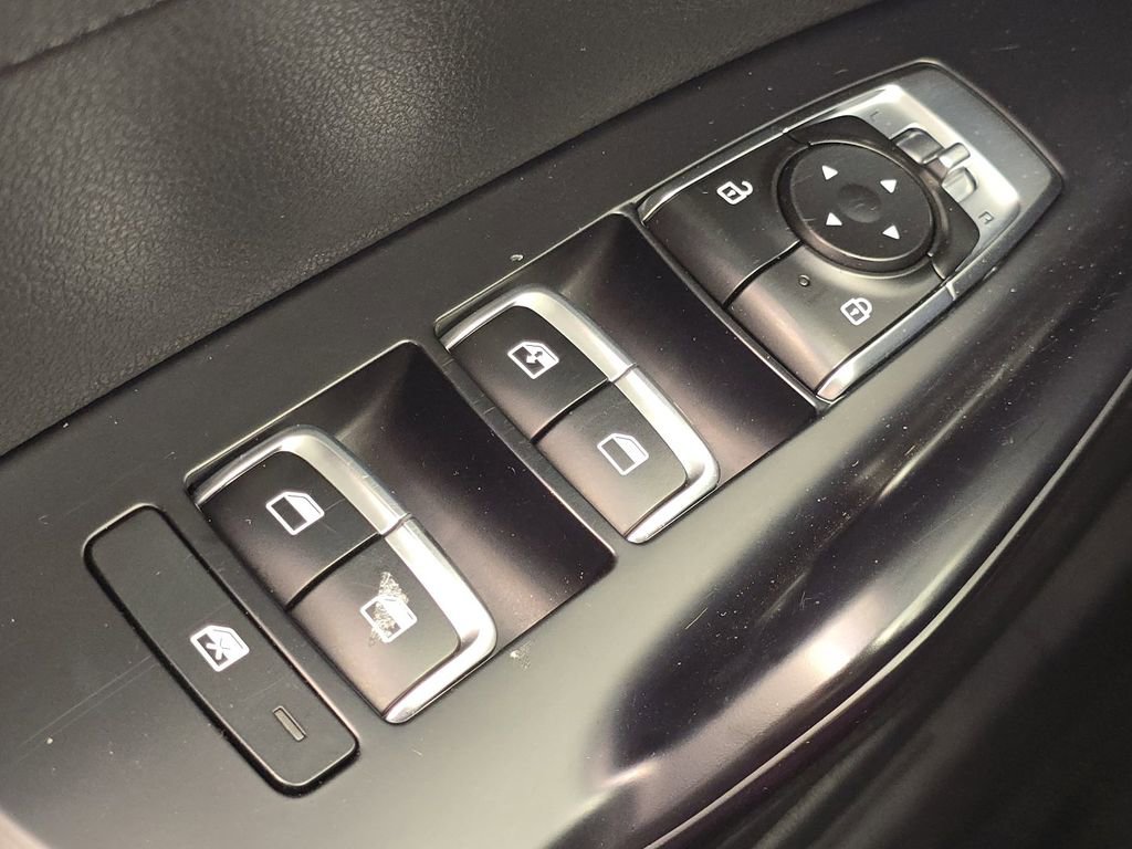 Used 2023 Kia K5 LXS image 25