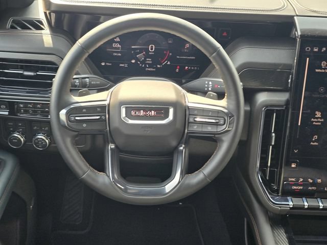 Used 2026 GMC Yukon AT4 AWD/4WD image 19