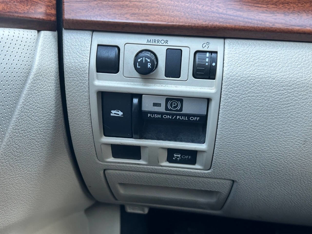 Used 2014 Subaru Outback 2.5i Limited w/ Moonroof Package image 20