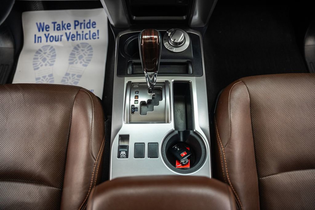 Used 2020 Toyota 4Runner Limited AWD/4WD image 29