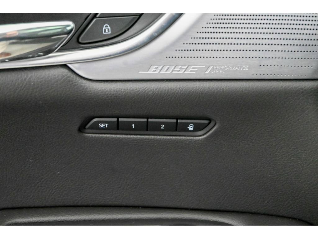 Certified 2023 Cadillac XT6 Premium Luxury w/ Technology Package image 37