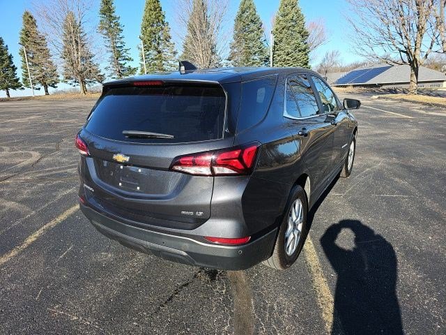 Used 2023 Chevrolet Equinox LT w/ Driver Convenience Package AWD/4WD image 6