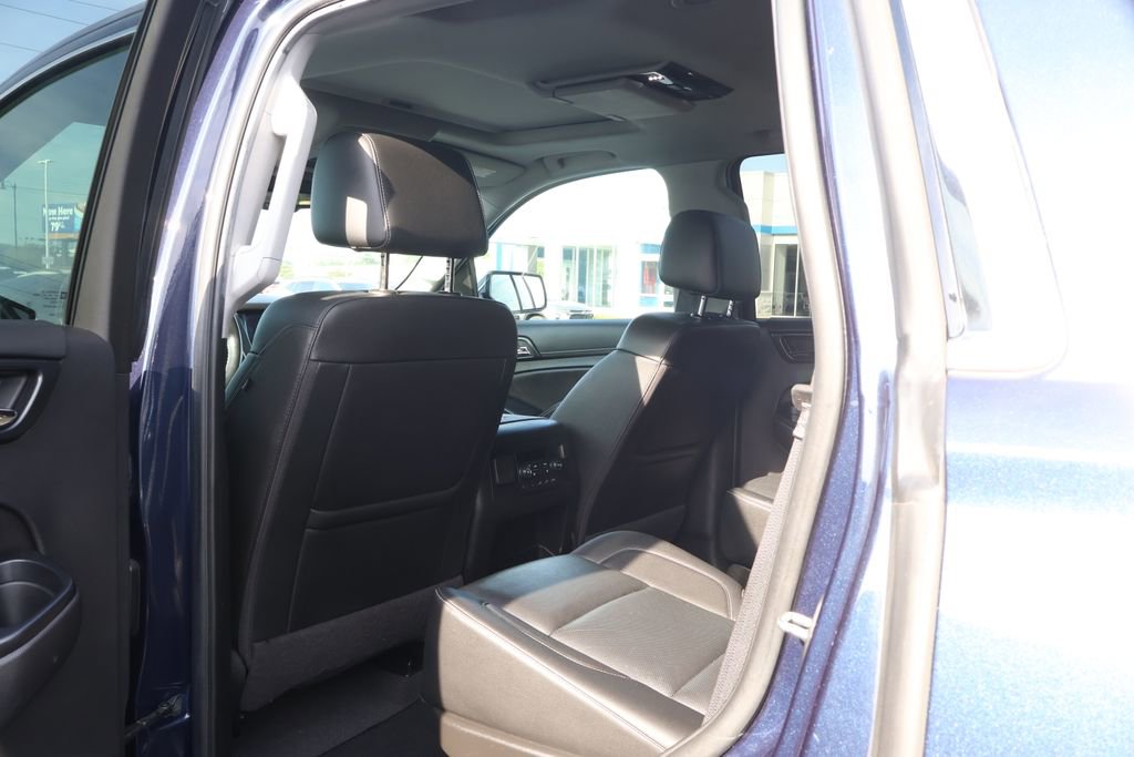 Used 2020 Chevrolet Tahoe Premier AWD/4WD image 35