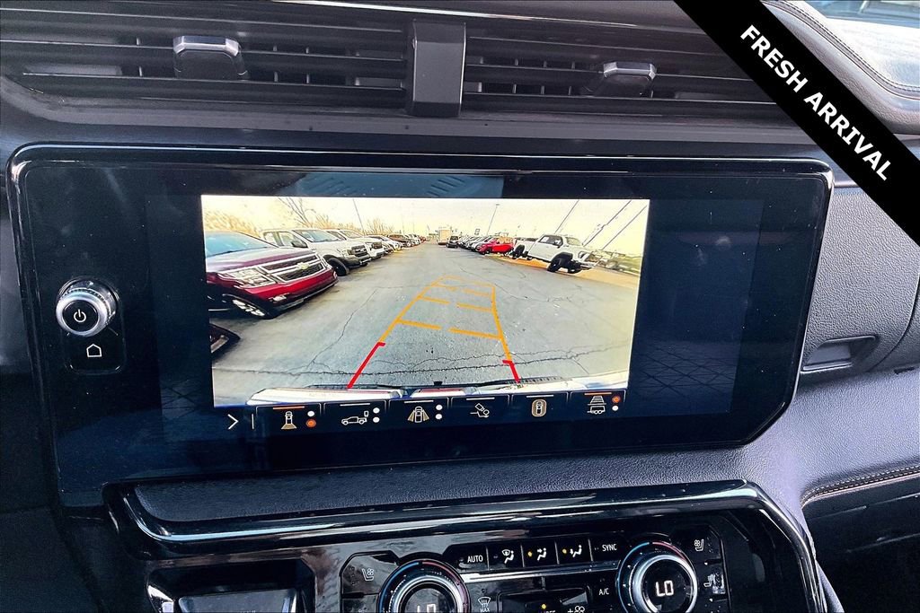 Used 2024 GMC Sierra 1500 AT4 w/ Technology Package image 15