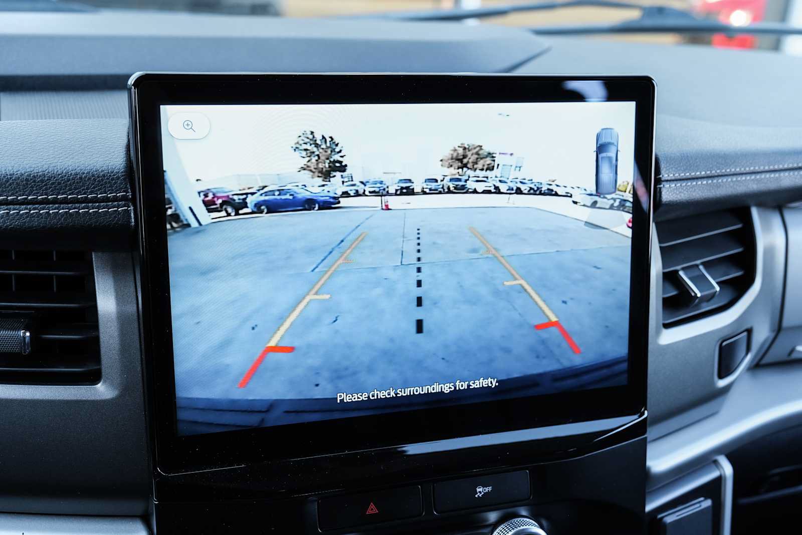 Used 2023 Ford Expedition XLT RWD image 48