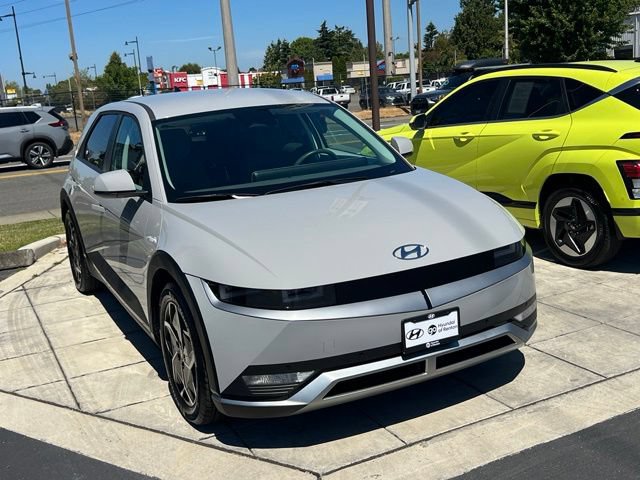 Certified 2024 Hyundai Ioniq 5 SEL RWD image 7