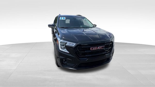 Certified 2024 GMC Terrain AT4 w/ LPO, Floor Liner Package AWD/4WD image 9
