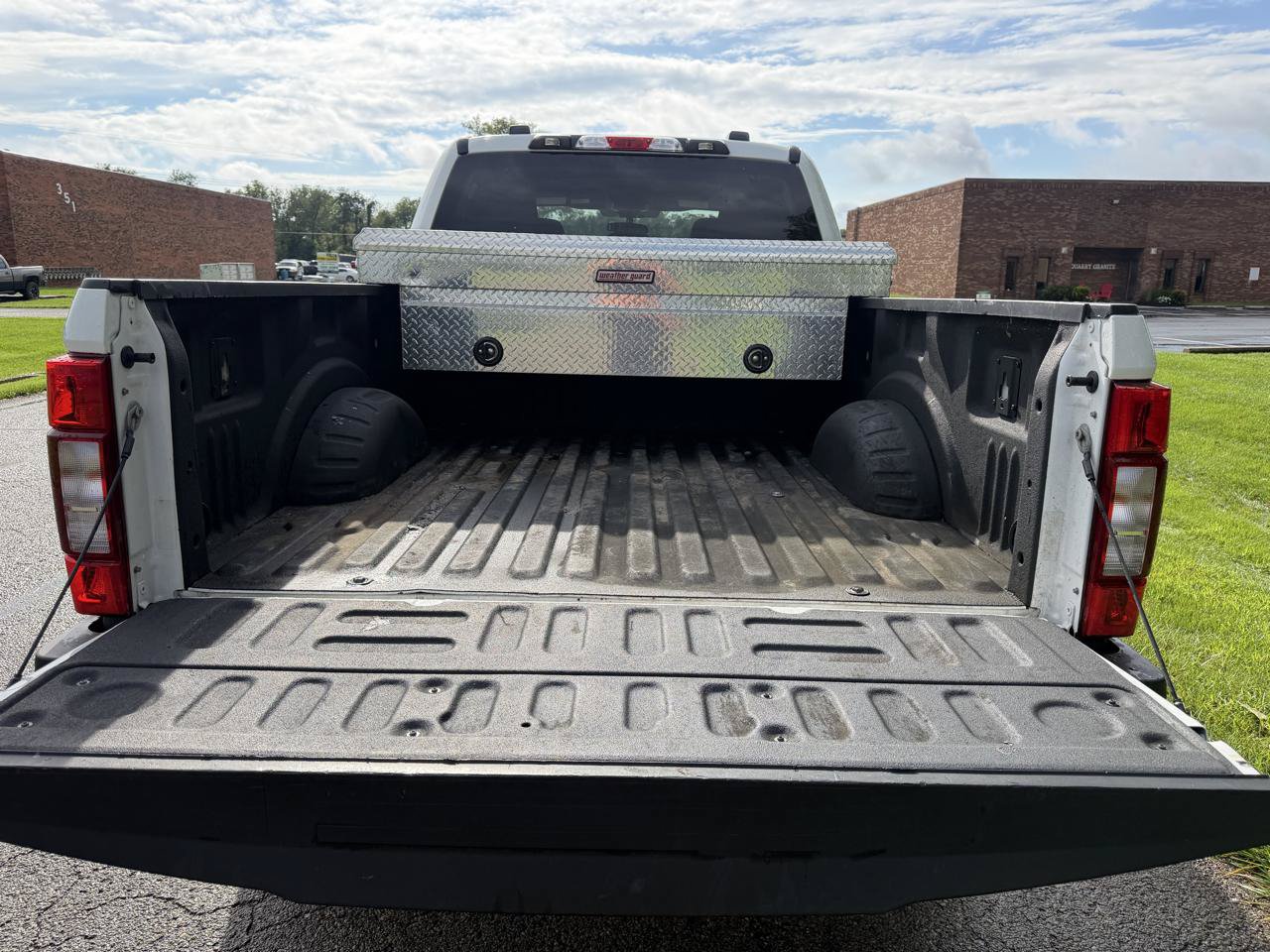 Used 2021 Ford F250 XLT AWD/4WD image 11