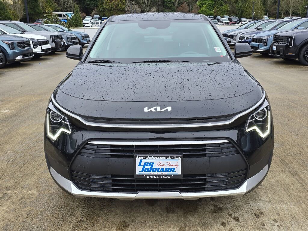 New 2026 Kia Niro LX FWD image 8