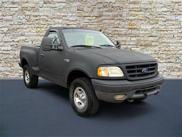 Used 1999 Ford F150 XLT image 1