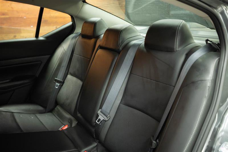 Used 2023 Nissan Altima 2.5 SL image 11