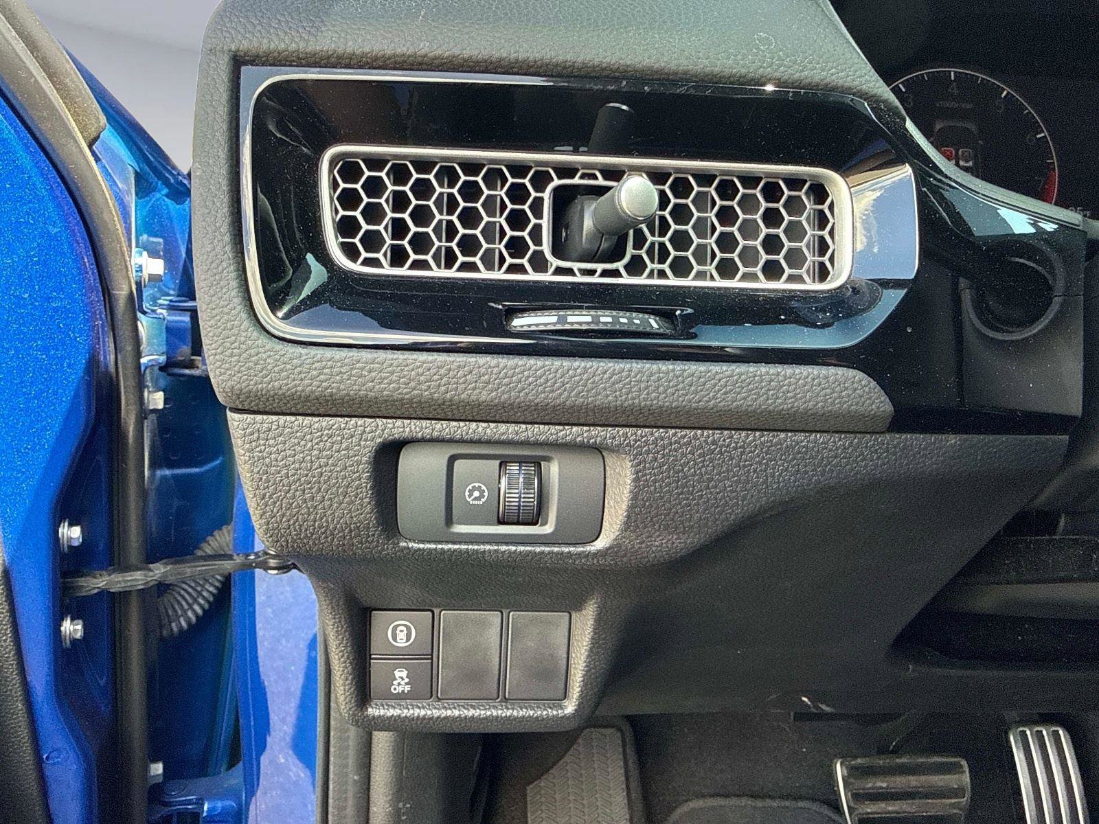 Certified 2023 Honda Civic Sport image 29