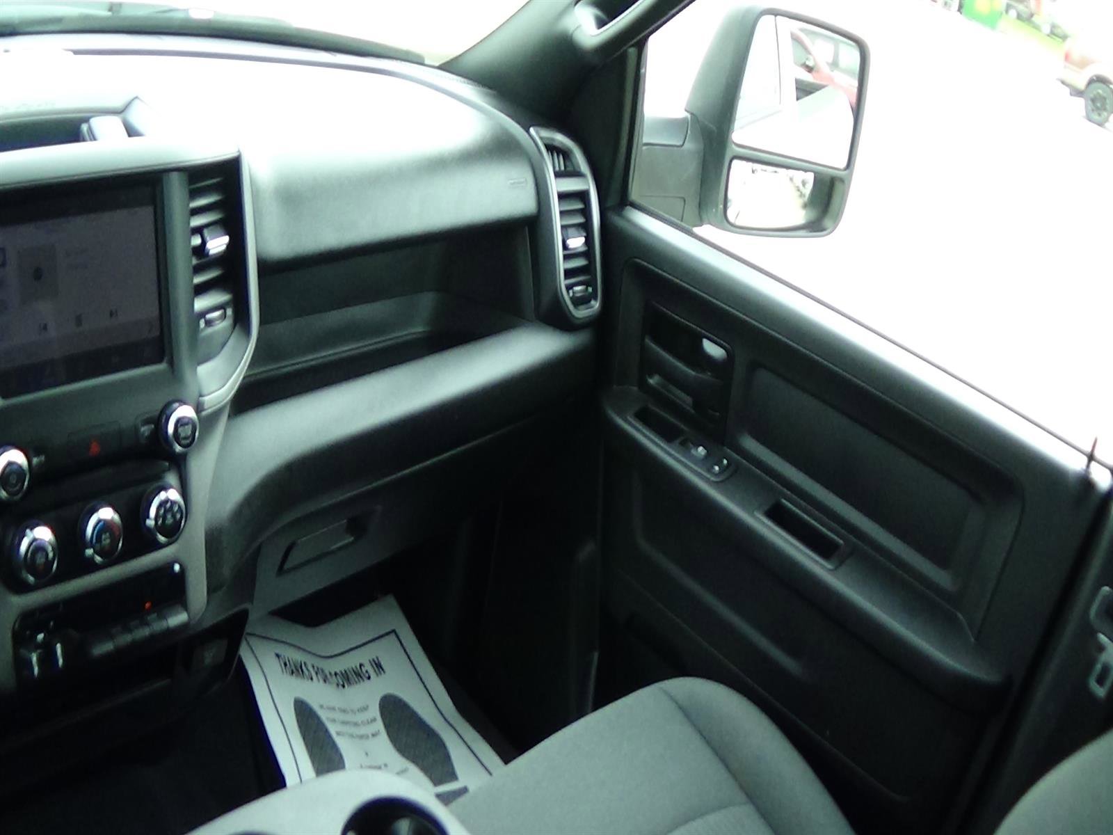 Certified 2024 RAM 2500 Tradesman w/ Chrome Appearance Group image 13