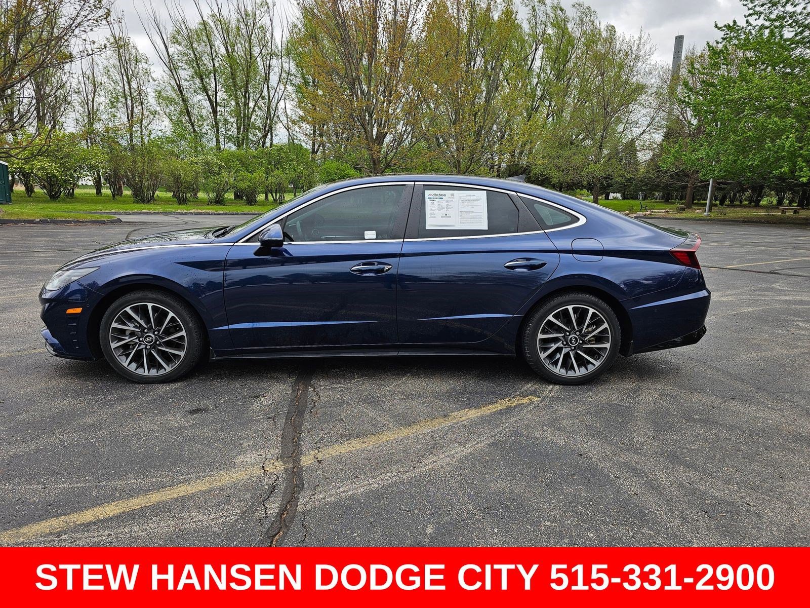 Used 2022 Hyundai Sonata Limited FWD image 1