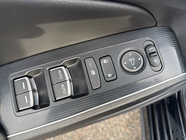 Used 2022 Honda Civic Sport Touring image 12