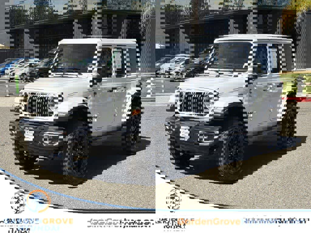 Used 2025 Jeep Wrangler Sahara