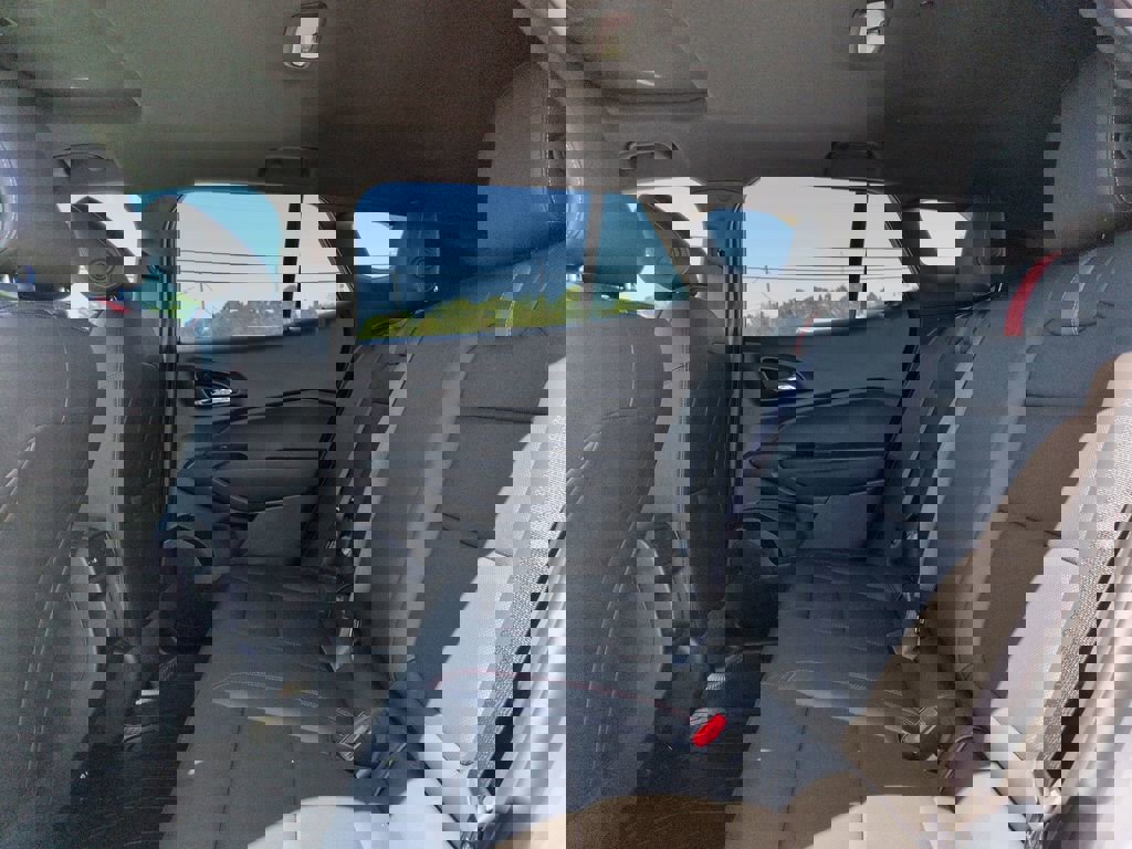 New 2026 Chevrolet Trax RS w/ Sunroof Package image 22