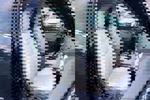 Used 2023 Cadillac XT5 Premium Luxury image 6