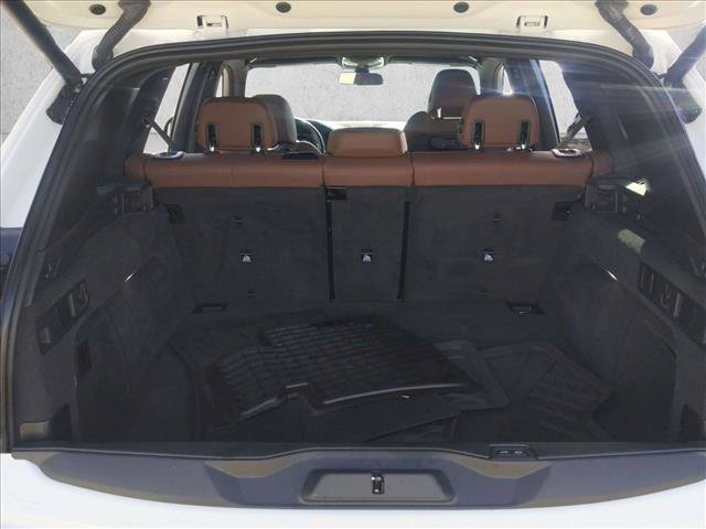 Used 2021 BMW X5 xDrive45e w/ M Sport Package AWD/4WD image 4