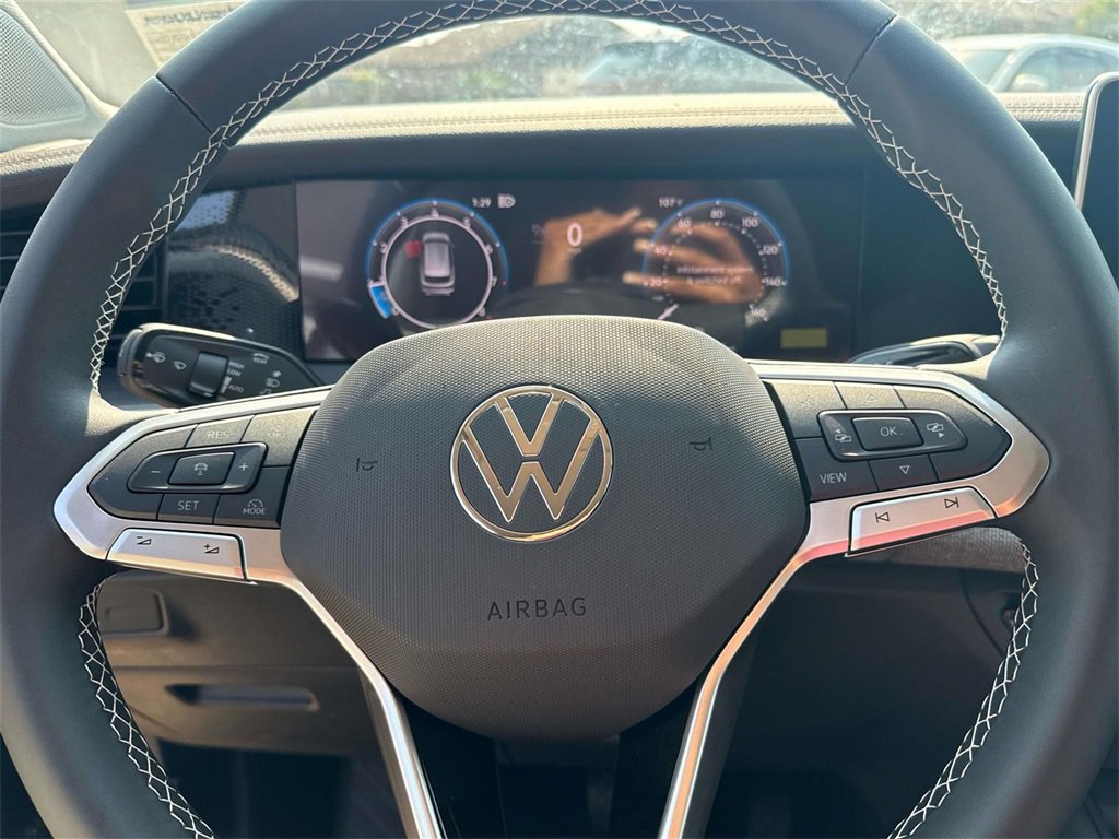 New 2025 Volkswagen Tiguan S image 16