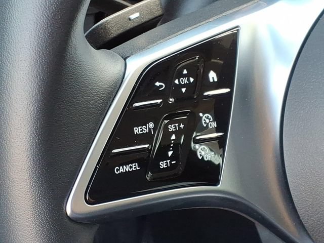 Certified 2025 Mercedes-Benz GLC 350e 4MATIC image 9