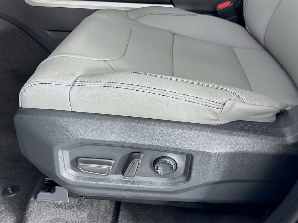 New 2026 Toyota Tundra Limited image 25