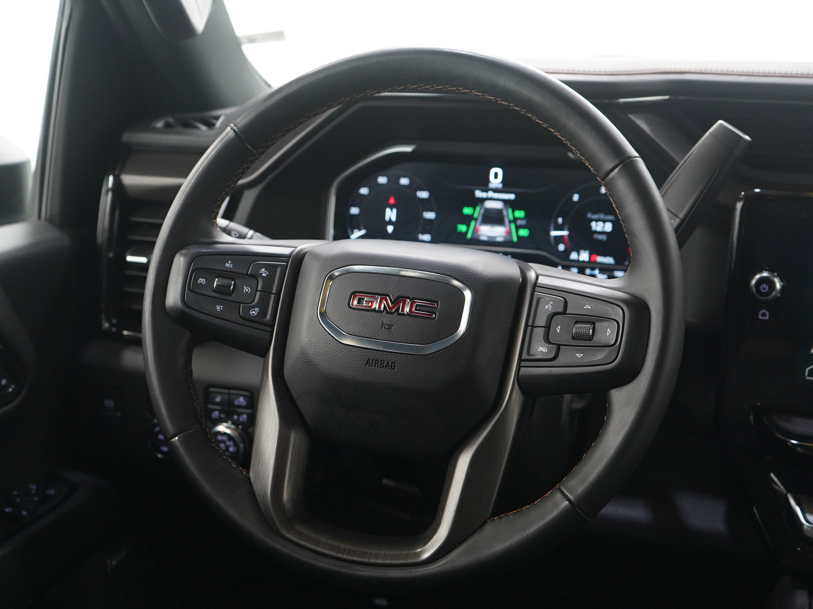 Used 2024 GMC Sierra 3500 AT4 w/ AT4 Premium Plus Package image 15