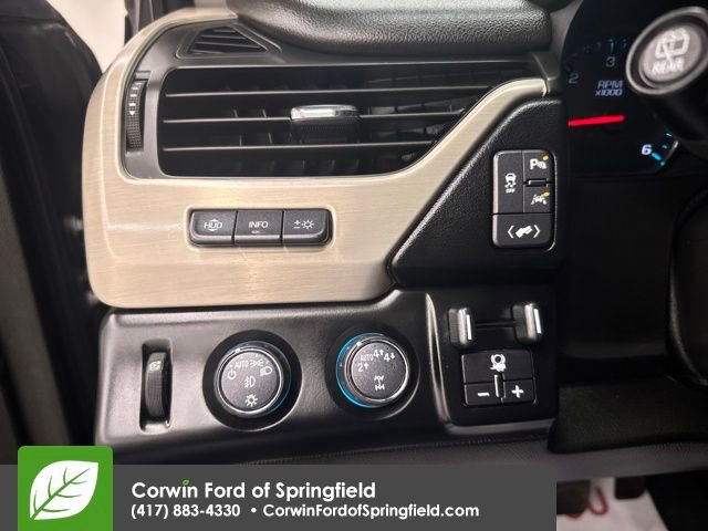 Used 2018 GMC Yukon Denali w/ Open Road Package image 32