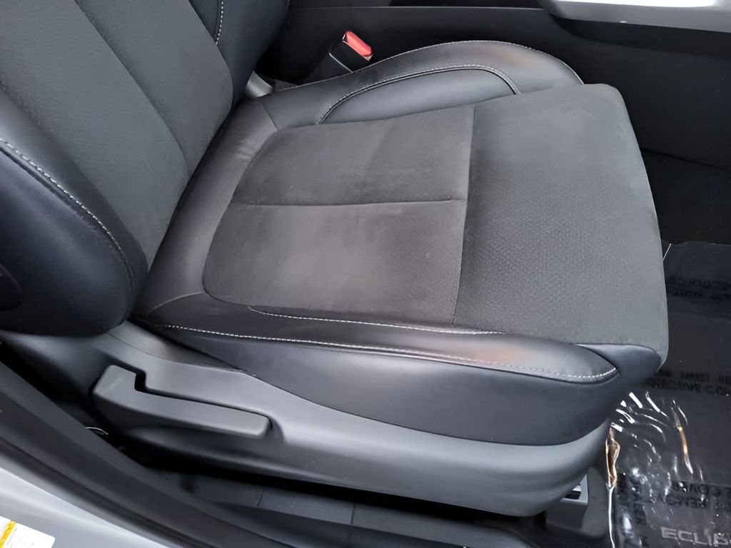 Used 2024 Mitsubishi Eclipse Cross SE AWD/4WD image 36