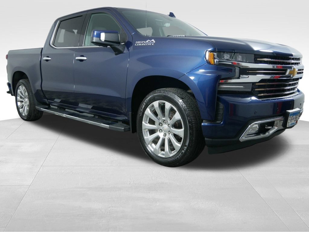 Used 2020 Chevrolet Silverado 1500 High Country w/ Technology Package AWD/4WD image 2
