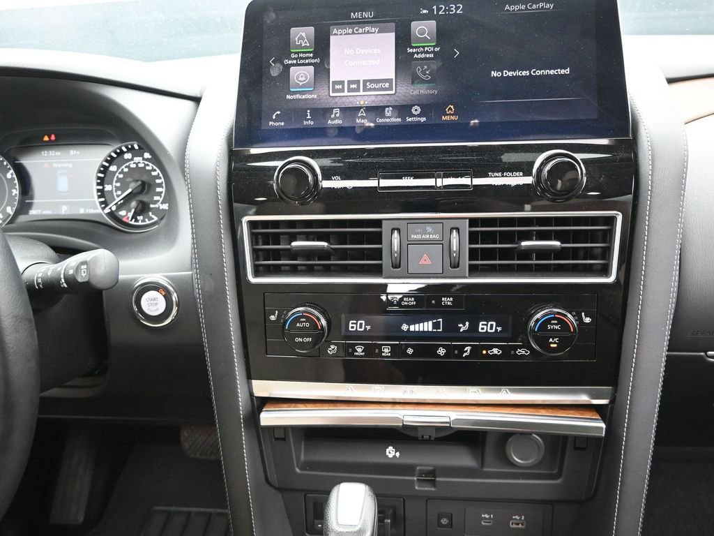 Used 2024 Nissan Armada SL w/ Captain's Chairs Package RWD image 31