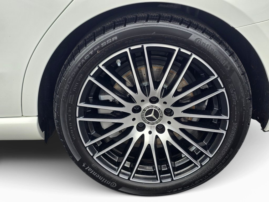 Used 2024 Mercedes-Benz C 300 4MATIC Sedan image 20