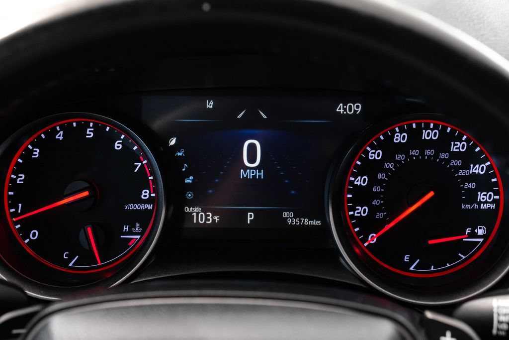 Used 2022 Toyota Camry XSE FWD image 15