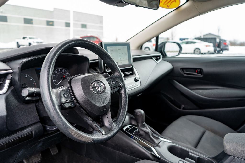 Used 2023 Toyota Corolla LE image 17