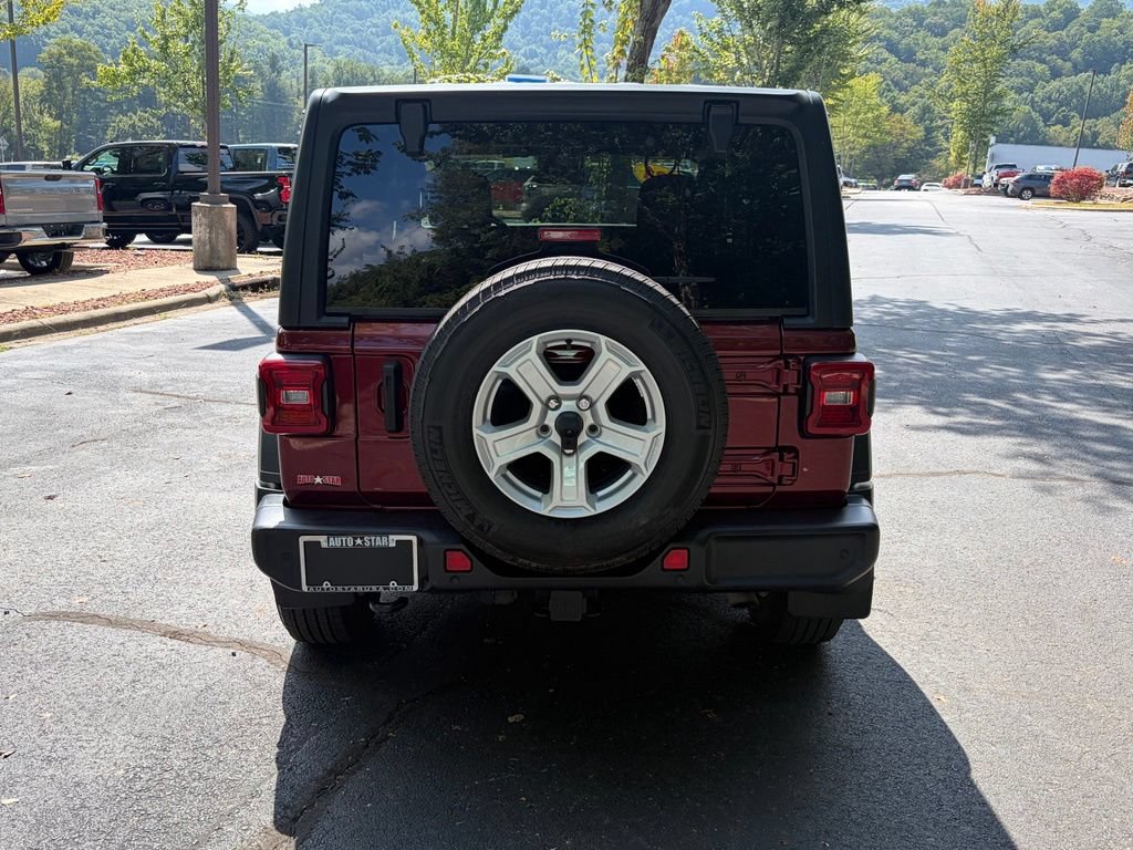 Used 2021 Jeep Wrangler Sport AWD/4WD image 29