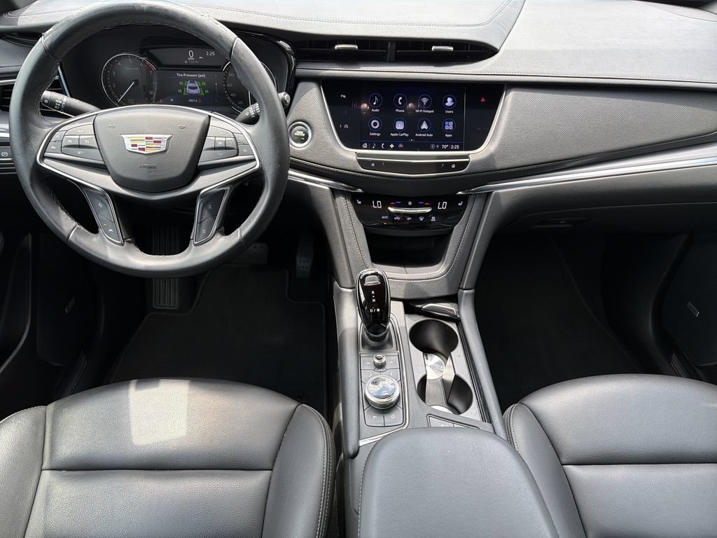 Certified 2022 Cadillac XT5 Luxury FWD image 13