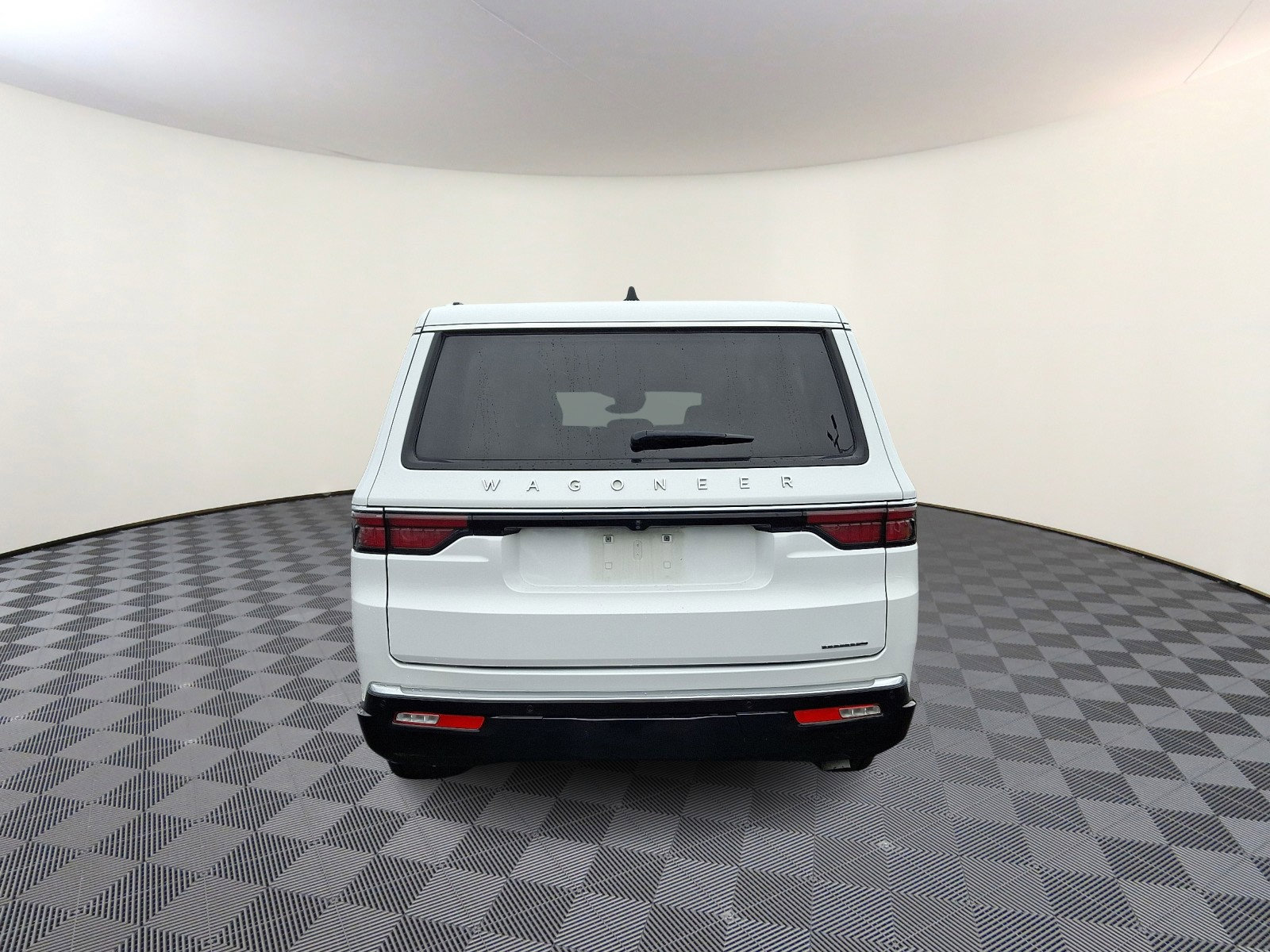 Used 2024 Jeep Wagoneer L Series II w/ Flexible Seating Group image 6