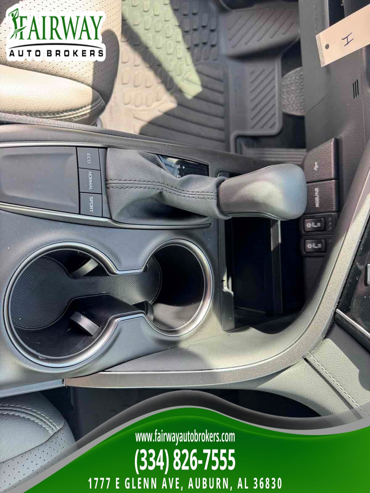 Used 2024 Toyota Camry SE image 24