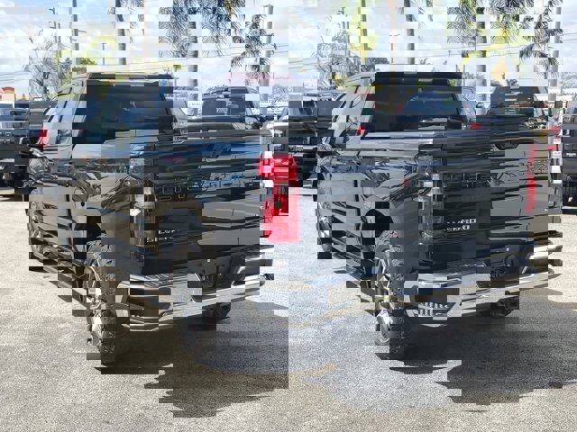 Used 2023 Chevrolet Silverado 1500 LT image 5