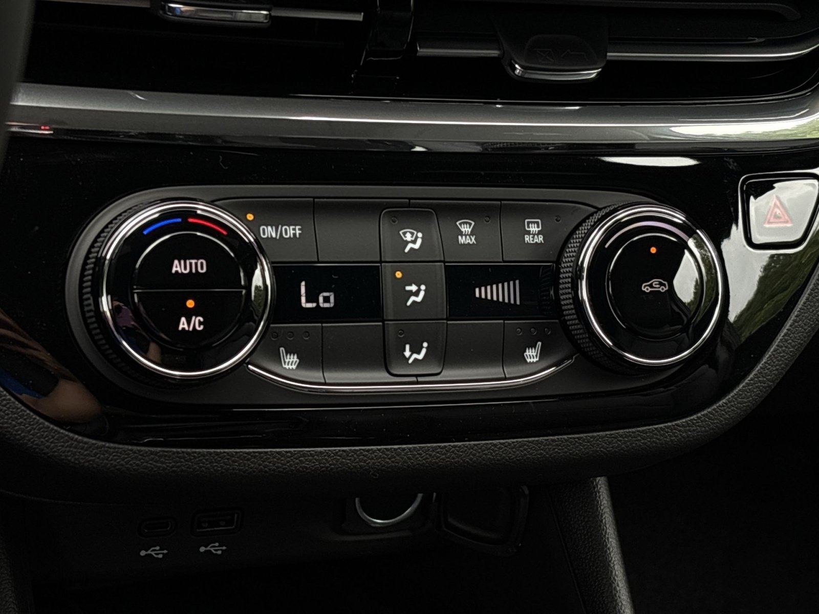 New 2026 Buick Envista Sport Touring w/ Convenience I Package FWD image 20