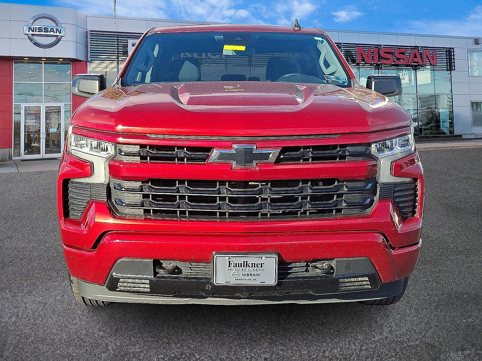 Used 2023 Chevrolet Silverado 1500 RST image 2