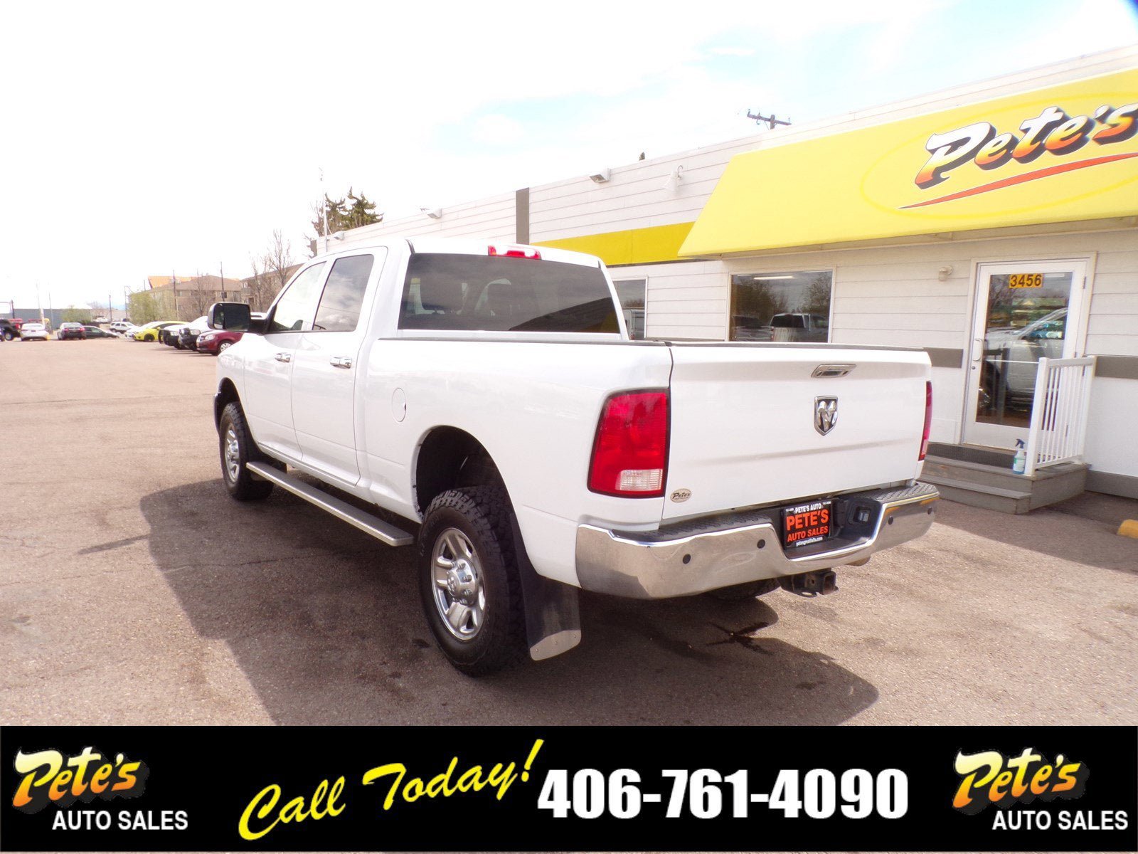 Used 2017 RAM 2500 Tradesman w/ Chrome Appearance Group AWD/4WD image 2