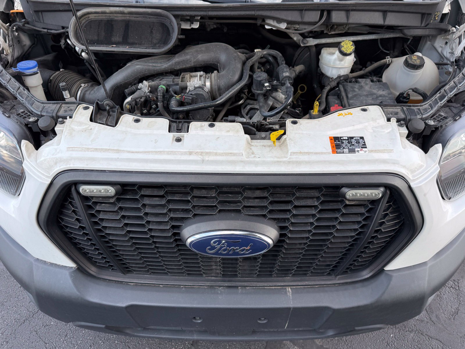 Used 2023 Ford Transit 250 Medium Roof AWD w/ Load Area Protection Package image 30